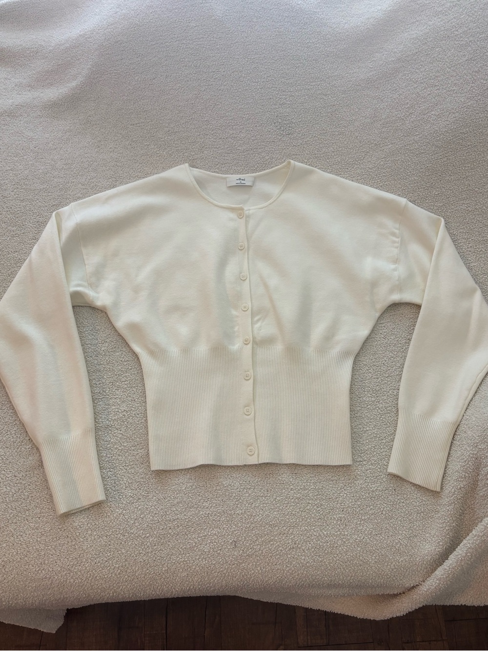 Aritzia Go-Lightly Cardigan light birch